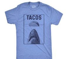 camiseta tacos con tiburon